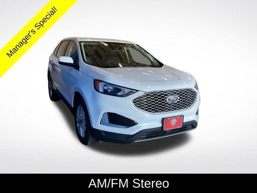White 2024 Ford Edge SEL