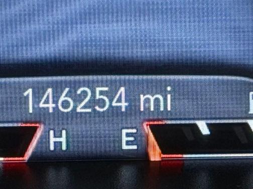 Gray 2019 Jeep Cherokee Limited