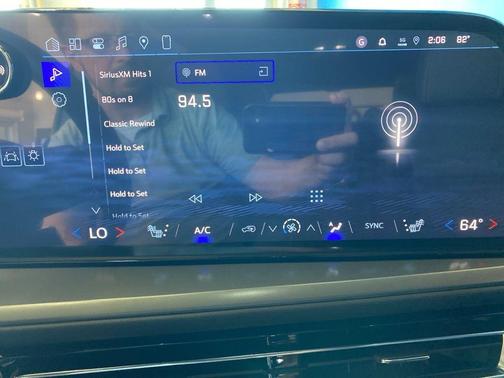 Lakeshore Blue Metallic 2026 Chevrolet Traverse LT