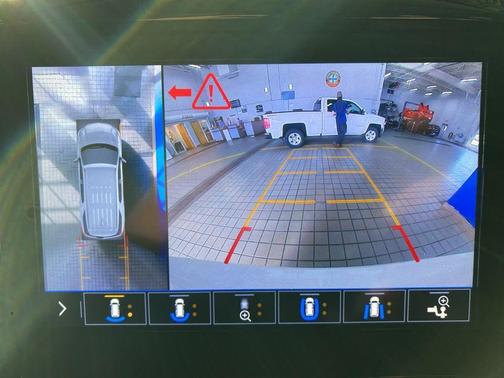 2020 Chevrolet Traverse RS