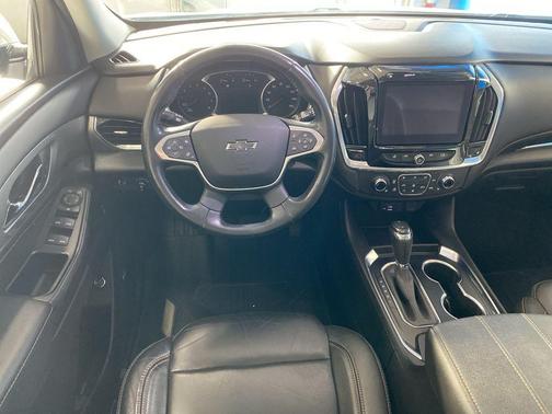 2020 Chevrolet Traverse RS