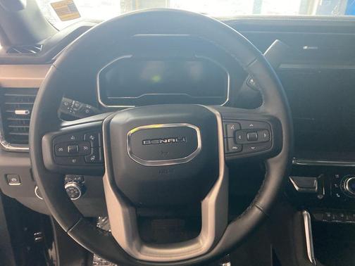 2024 GMC Sierra 2500 Denali
