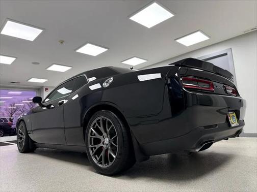 2016 Dodge Challenger SRT 392