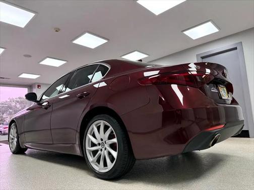 2018 Alfa Romeo Giulia Base