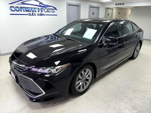 2019 Toyota Avalon XLE