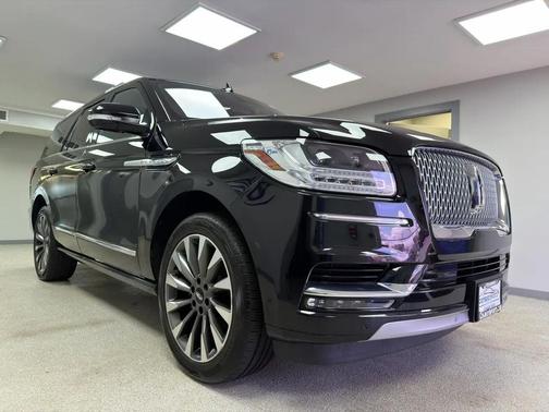 Infinite Black 2020 Lincoln Navigator Reserve