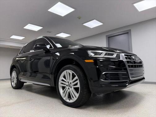 2018 Audi Q5 2.0T Prestige