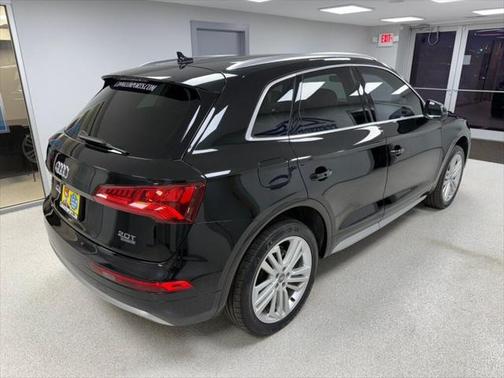 2018 Audi Q5 2.0T Prestige