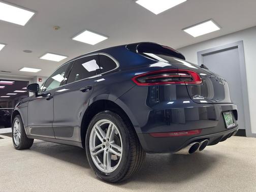 2018 Porsche Macan S