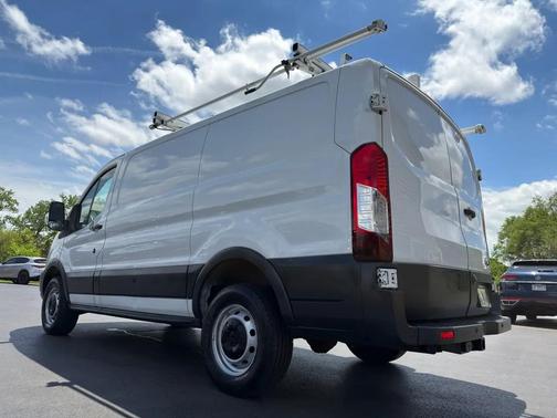 Oxford White 2016 Ford Transit-250 Base