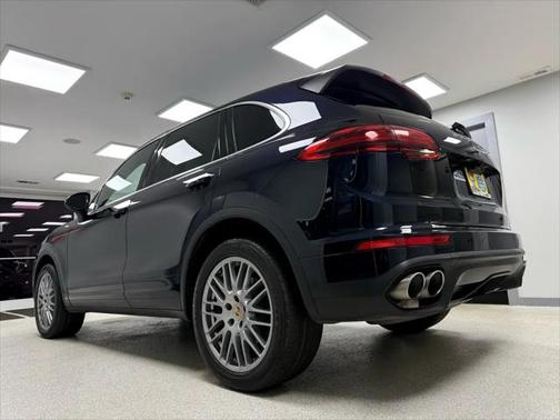 2018 Porsche Cayenne S