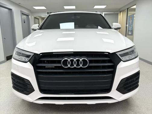 2017 Audi Q3 2.0T Prestige