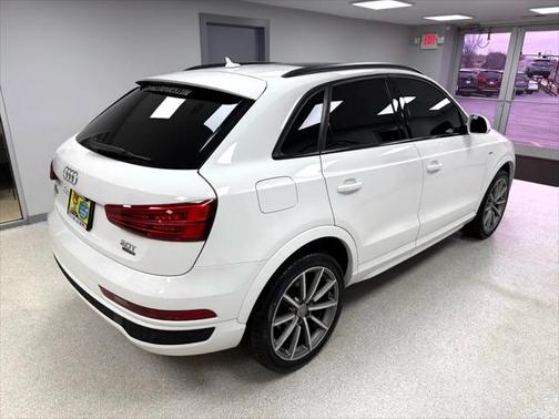 2017 Audi Q3 2.0T Prestige