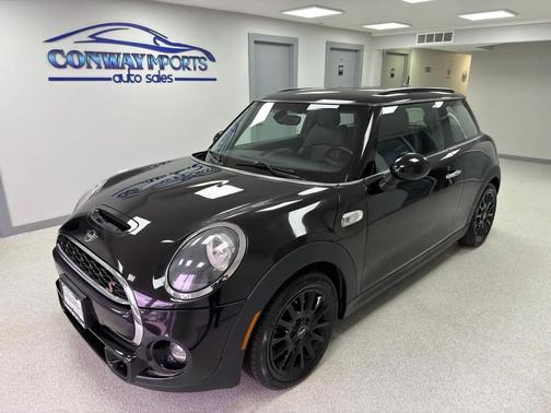 Midnight Black Metallic 2019 MINI Hardtop Cooper S