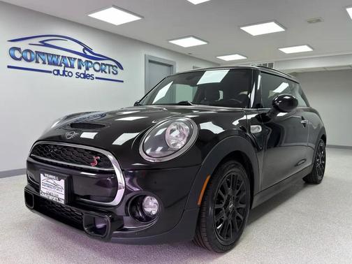Midnight Black Metallic 2019 MINI Hardtop Cooper S