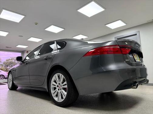 2017 Jaguar XF S