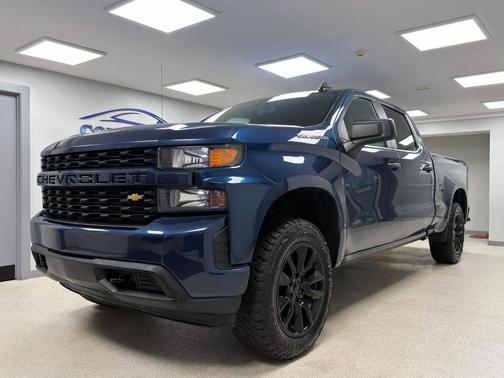 2019 Chevrolet Silverado 1500 Custom