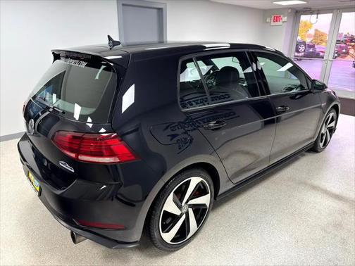 2019 Volkswagen Golf GTI 2.0T S 4-Door