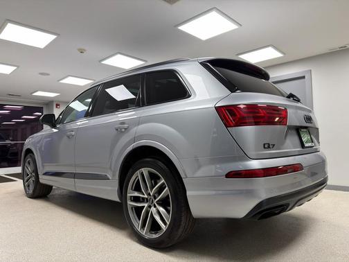 2018 Audi Q7 3.0T Prestige