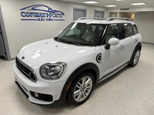 Light White 2019 MINI Countryman Cooper S