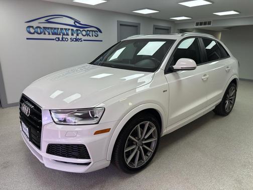 2018 Audi Q3 2.0 TFSI Premium quattro AWD