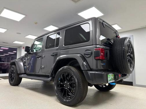 2022 Jeep Wrangler Unlimited 4xe Sahara