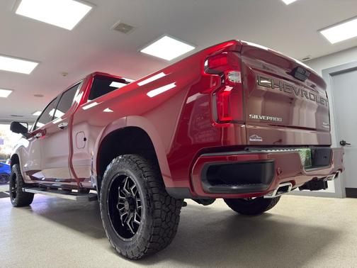 2022 Chevrolet Silverado 1500 High Country