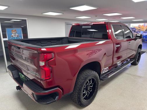 2022 Chevrolet Silverado 1500 High Country