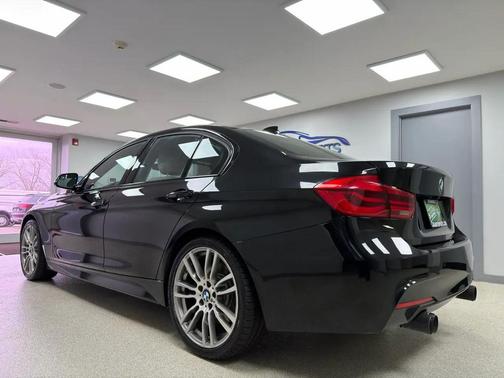 2017 BMW 340 340i Sedan