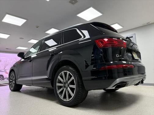 2019 Audi Q7 55 Prestige