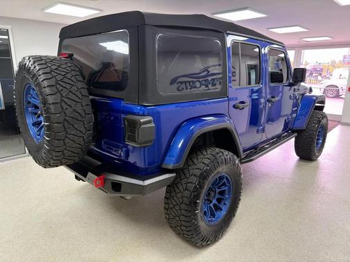Ocean Blue Metallic Clearcoat 2020 Jeep Wrangler Unlimited Sahara