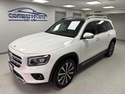 WHITE 2022 Mercedes-Benz GLB 250 4MATIC