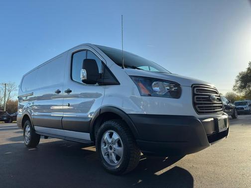 2018 Ford Transit-250 Base