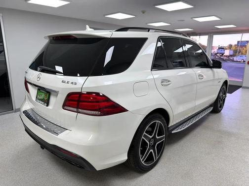 WHITE 2017 Mercedes-Benz AMG GLE 43 Base 4MATIC