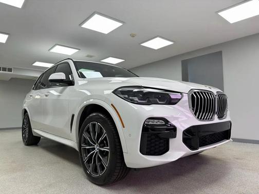 Alpine White 2021 BMW X5 PHEV xDrive45e