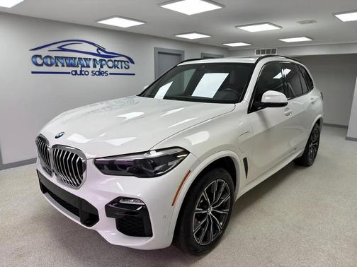 Alpine White 2021 BMW X5 PHEV xDrive45e