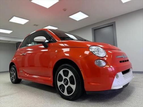 2017 FIAT 500e Battery Electric