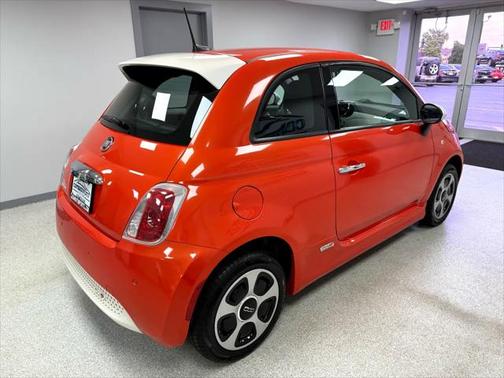 2017 FIAT 500e Battery Electric