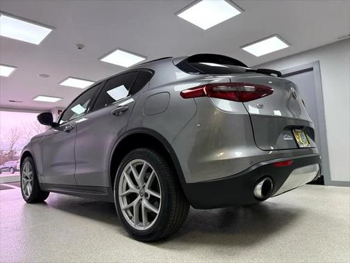 2018 Alfa Romeo Stelvio Ti Sport