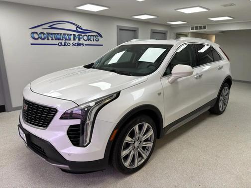 Crystal White Tricoat 2019 Cadillac XT4 Premium Luxury