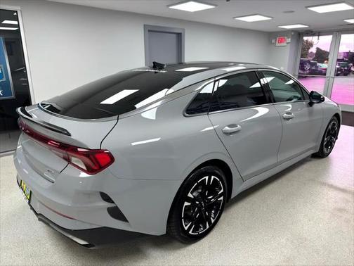 2023 Kia K5 GT-Line