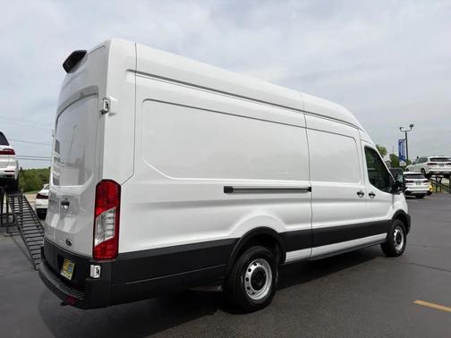Oxford White 2023 Ford Transit-350 Base