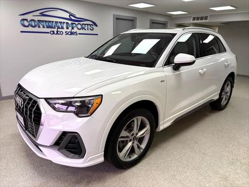 2022 Audi Q3 45 S line Premium