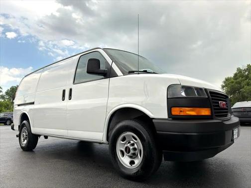 2022 GMC Savana 2500 Work Van