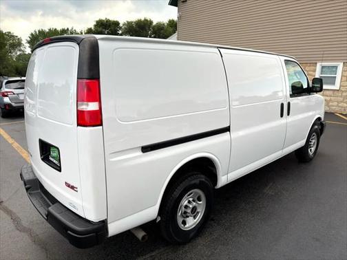 2022 GMC Savana 2500 Work Van
