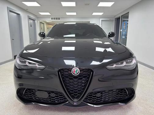 Vulcano Black Metallic 2024 Alfa Romeo Giulia Veloce AWD