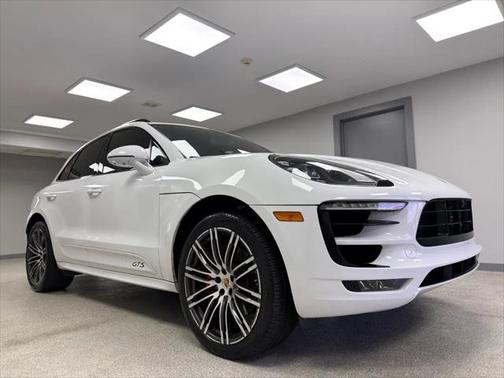 2018 Porsche Macan GTS