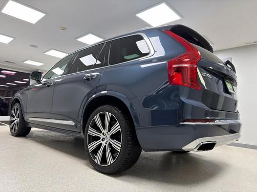 2021 Volvo XC90 T6 Inscription