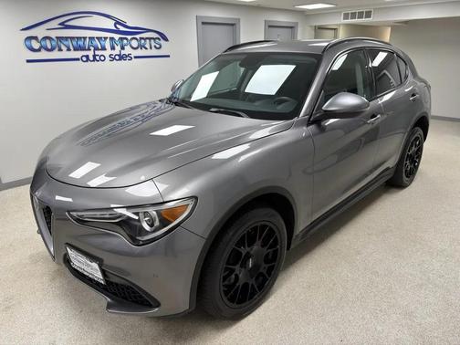 2018 Alfa Romeo Stelvio Sport