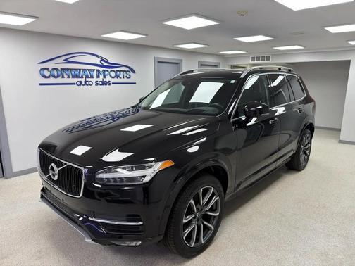 2019 Volvo XC90 T6 Momentum
